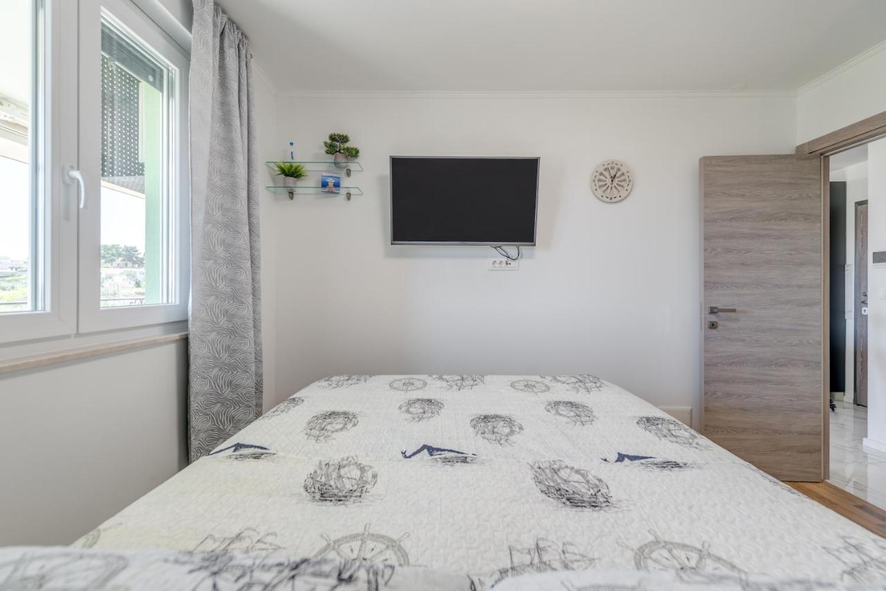 Searenity Apartment Split Bagian luar foto