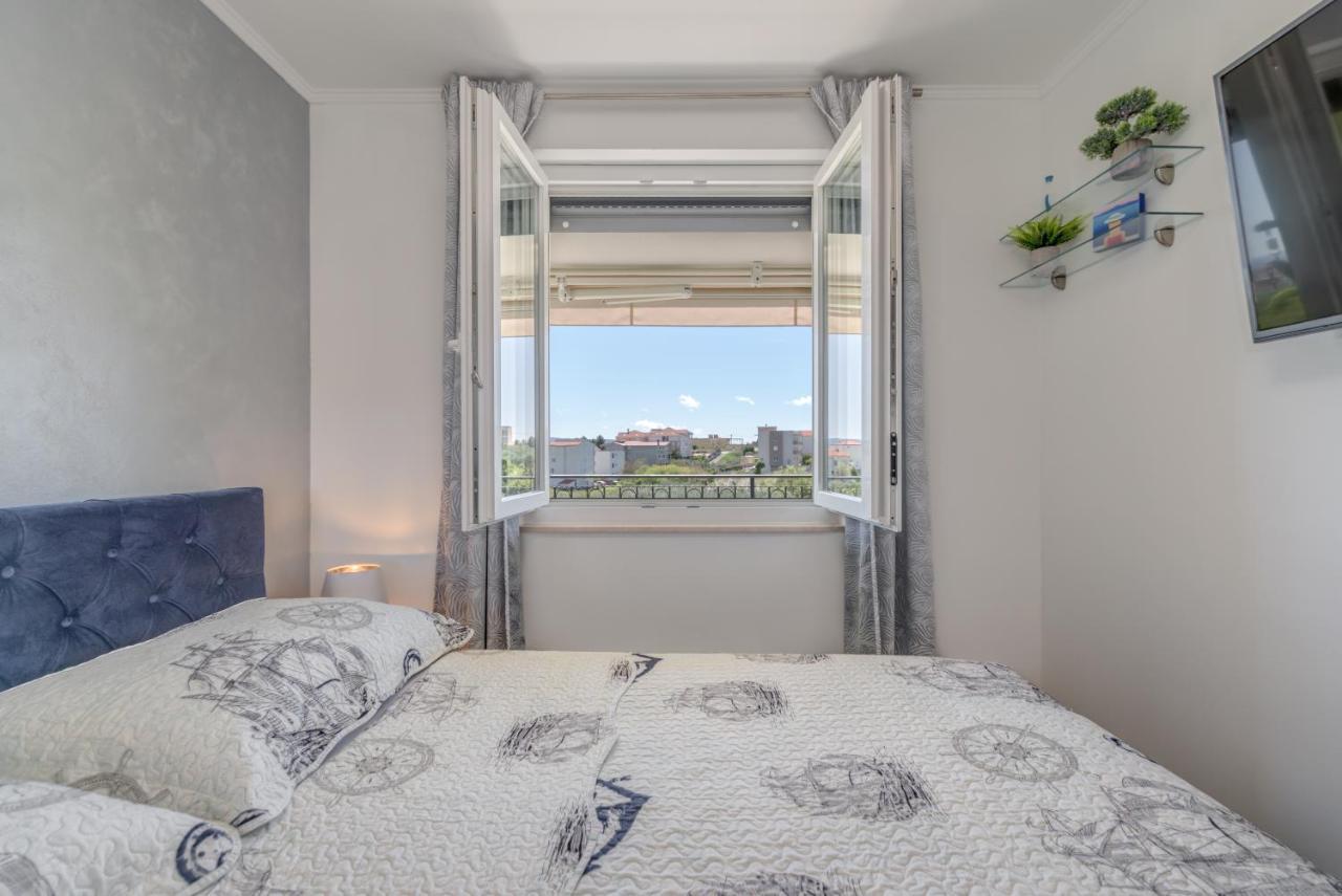 Searenity Apartment Split Bagian luar foto